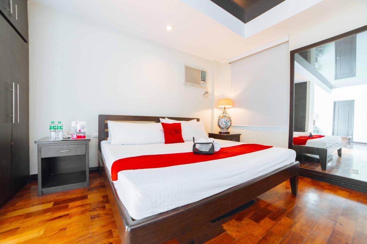 Reddoorz Plus Near Naia Expressway Pasay Kültér fotó