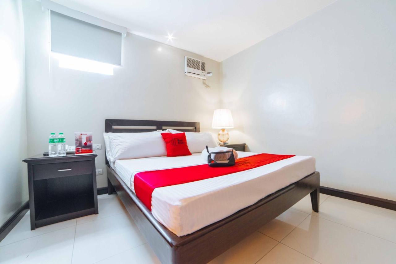 Reddoorz Plus Near Naia Expressway Pasay Kültér fotó